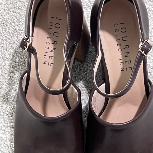 🌾Journee Collection: Bobby, Brn/Bone Color Block Heel w/ Ankle Strap🤎8W - Picture 2 of 6